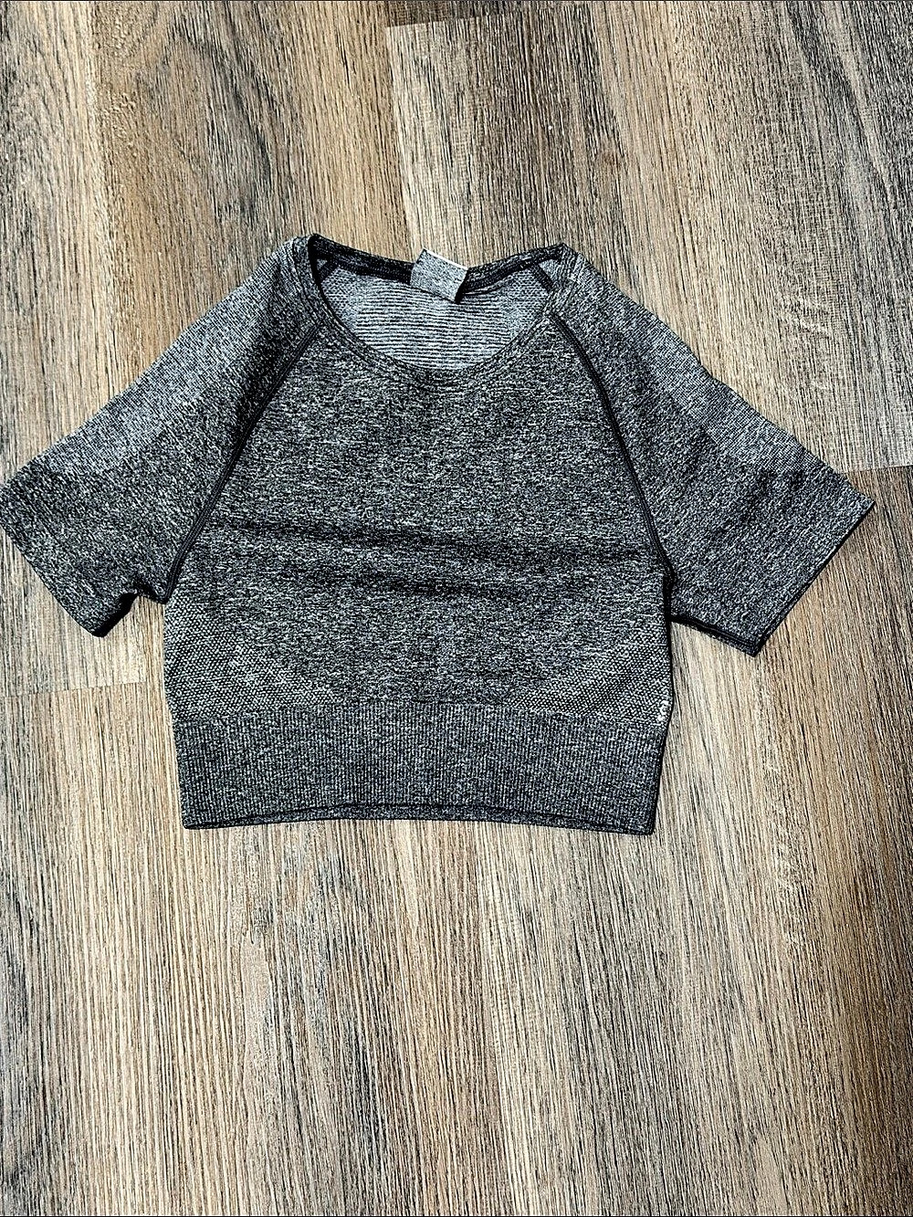 NWOT seamless Short Sleeve Top Gray